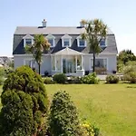 Klondyke House 3* Waterville