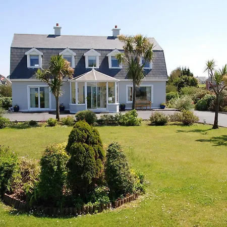 ベッド・アンド・ブレックファスト Klondyke House 3*