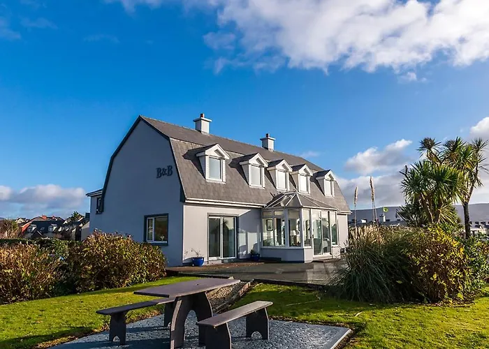 Klondyke House 3* Waterville