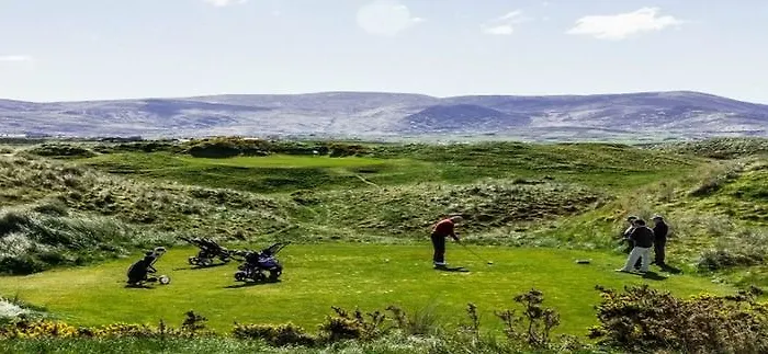 Klondyke House 3* Waterville